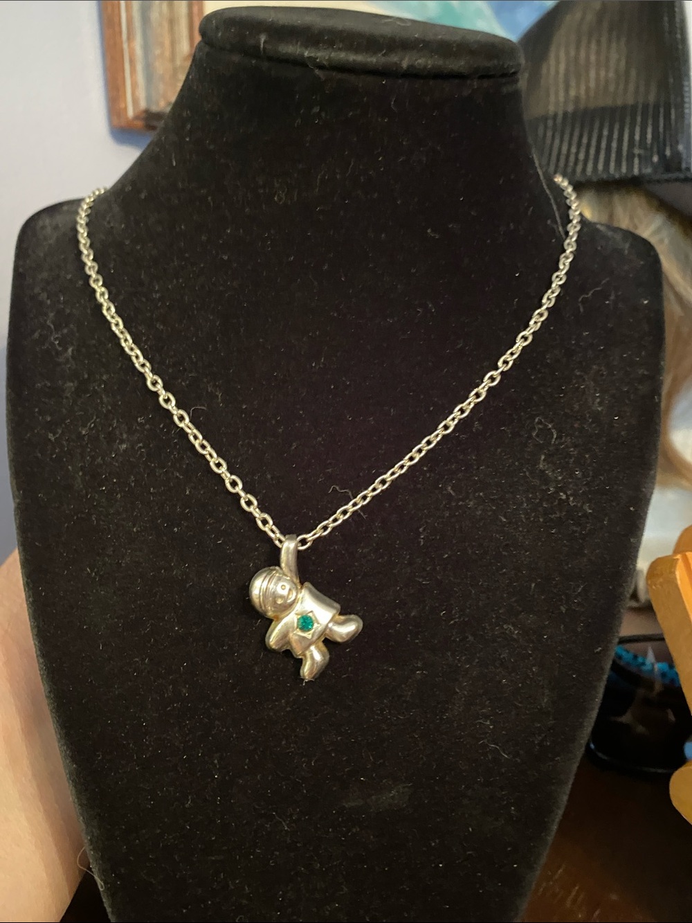 V! “Best” friend silver charm for necklaces in good condition